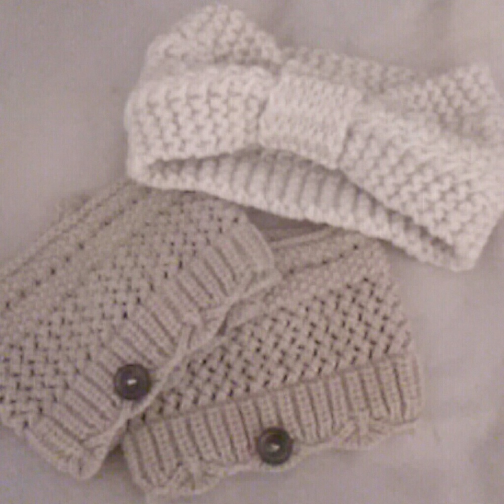 🆕Ivory Headband with button boot topper NWT